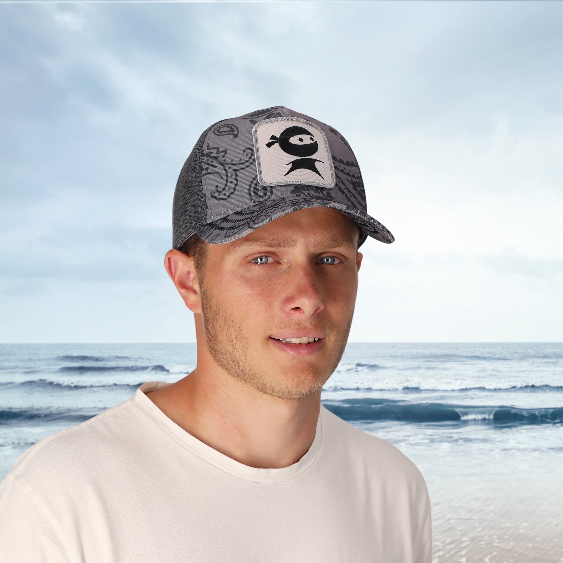 Trucker Cap T3 image 2